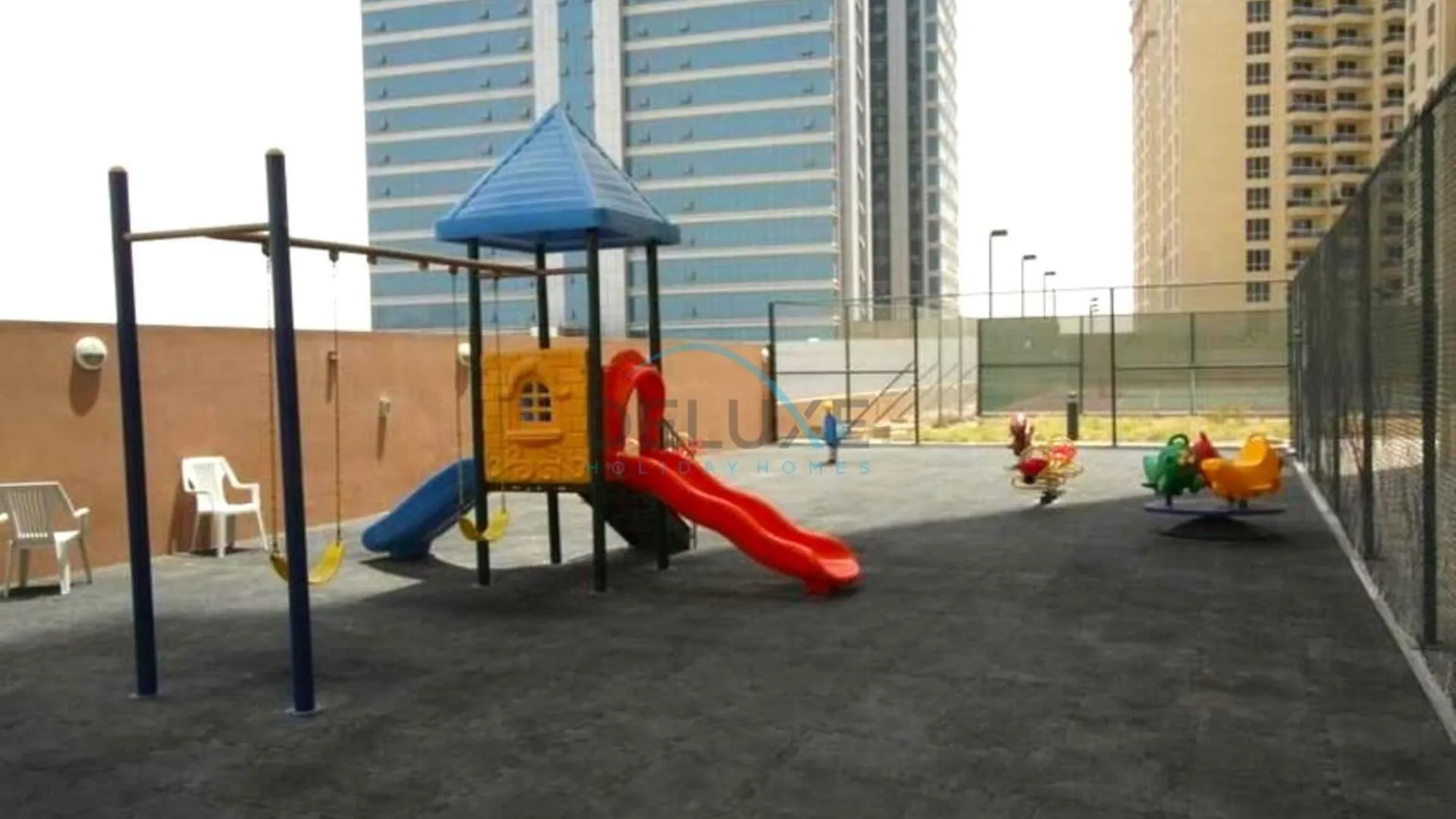 Apartment Chic Studio In The Crescent A, Dubai Production City By Deluxe Holiday Homes United Arab Emirates