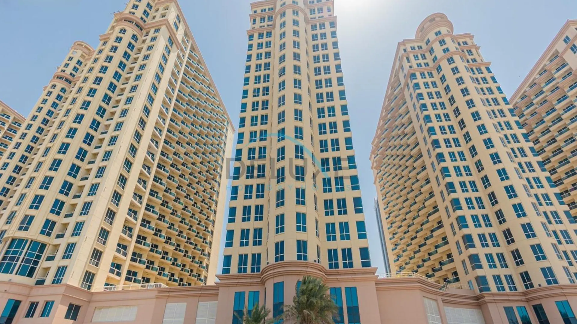 Apartment Chic Studio In The Crescent A, Dubai Production City By Deluxe Holiday Homes
