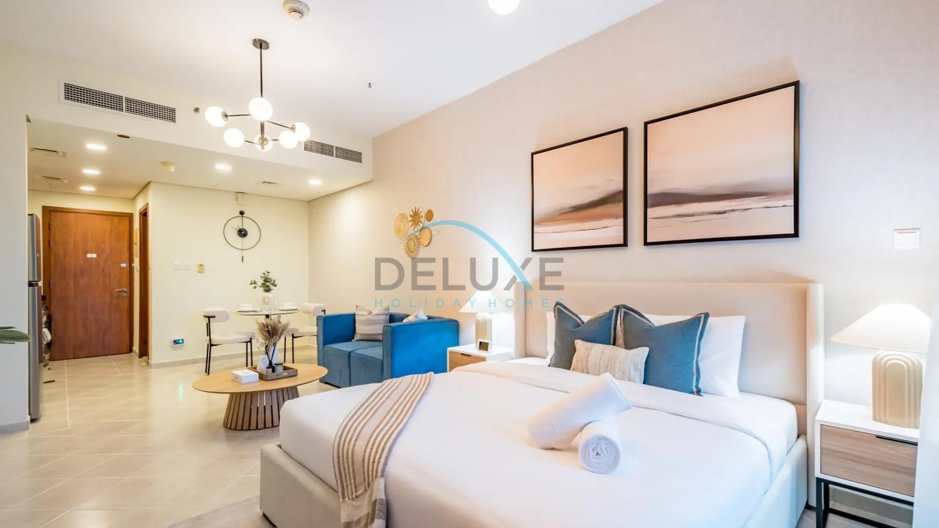 Apartment Chic Studio In The Crescent A, Dubai Production City By Deluxe Holiday Homes United Arab Emirates